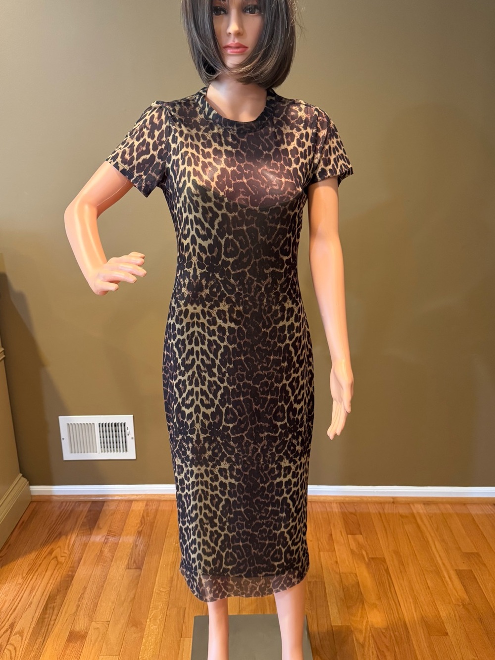Steve Madden Leopard-Print Short-Sleeve Midi Dress - Black & Brown